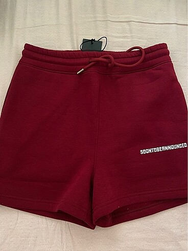 Soontobeannounced Bordo Şort