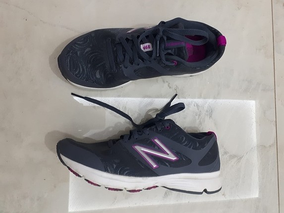 New Balance spor ayakkabı 