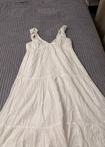 Pull&Bear Beyaz Keten Uzun Fırfırlı Elbise
