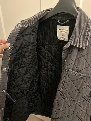 l Beden lacivert Renk Pull & Bear Denim kapitone ceket