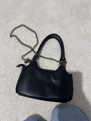 Stradivarius Satrdivarius Zincir Askılı Çanta