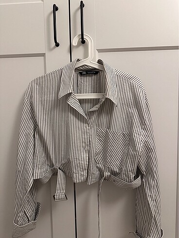 Zara Crop Gömlek