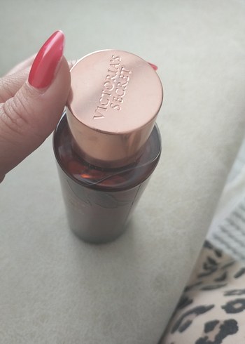 Beden Renk Victoria's Secret Vanilya Kokulu Kadın Parfümü 250 ml