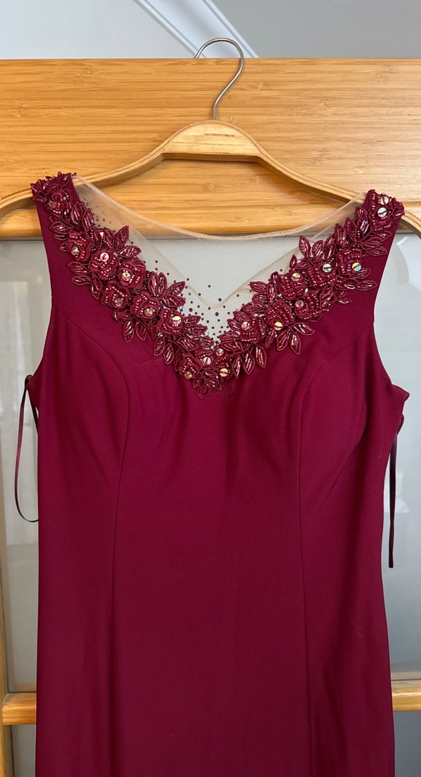 Bordo Nakışlı Uzun Abiye Elbise - Görsel 2