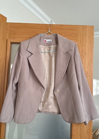 Bej Süet Düğmeli Kadın Blazer Ceket