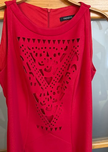 Kolsuz V Yaka Kırmızı Uzun Abiye Elbise - Görsel 2