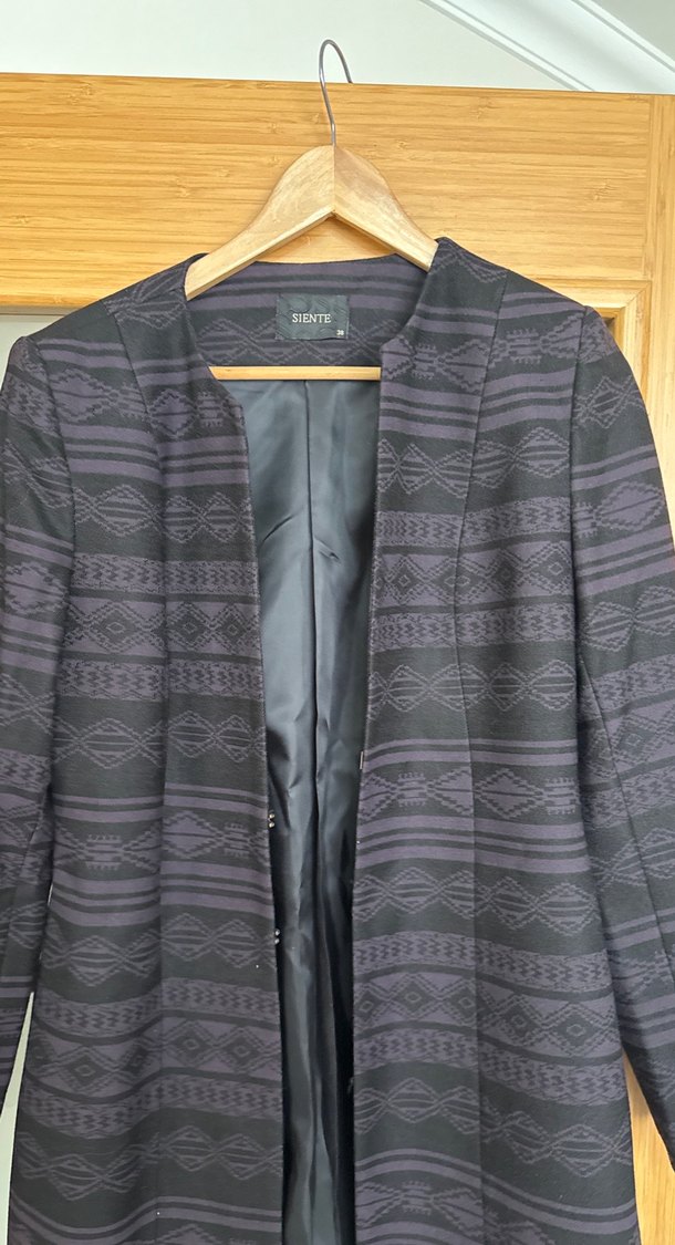 Düğmeli Siyah Midi Hamile Ceketi - Görsel 2