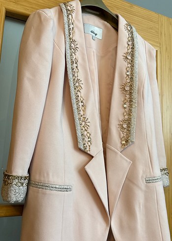 Bej Nakışlı Dantel Detaylı Kadın Blazer - Görsel 3