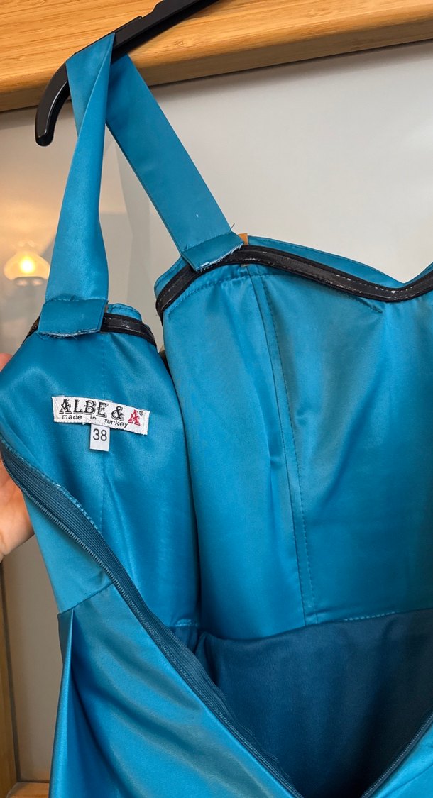 Parlak Mavi Uzun Askılı Kadın Abiye Elbise - Görsel 3