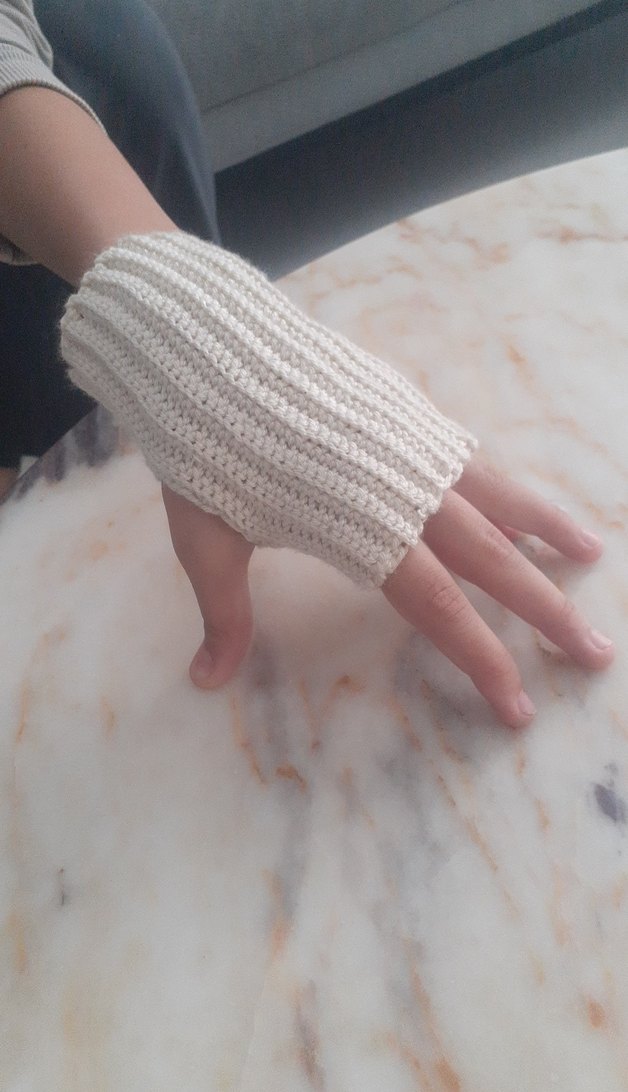 Bohem Tarzı Beyaz Örgü Kadın Eldiveni  sipariş üzerine yapıyorum - Görsel 2