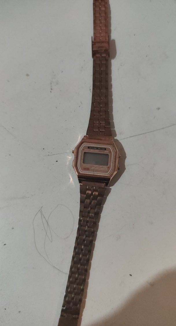 Kahverengi Vintage Kadın Dijital Saat denemedim - Görsel 3