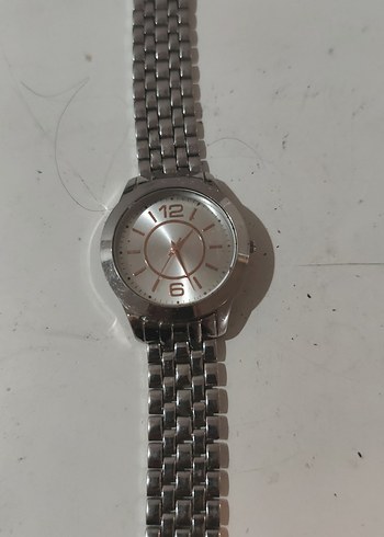 Gri Metal Kordonlu Kadın Kol Saati denemedim - Görsel 2