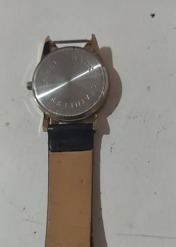 Altın Renkli Kedi Figürlü Kadın Kol Saati parca - Görsel 4