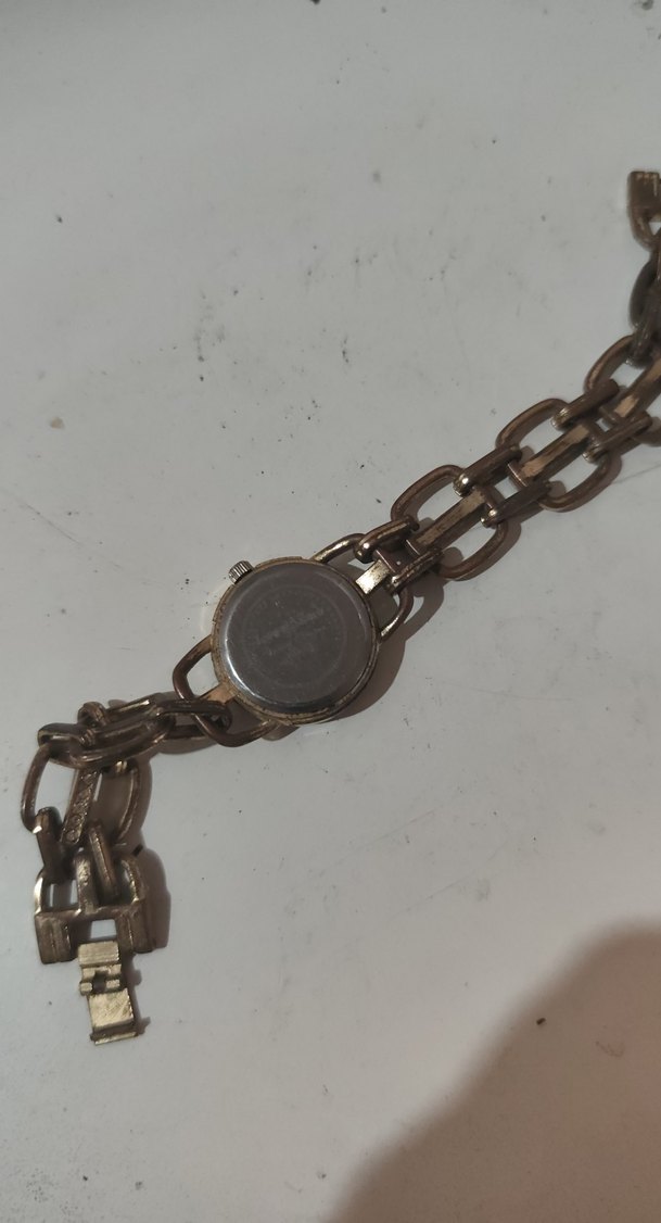 Zincir Detaylı Vintage Kadın Kol Saati denemedim - Görsel 4