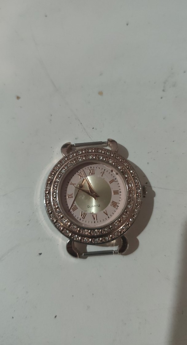 Bej Taşlı Modern Klasik Kadın Saati parca - Görsel 4