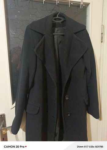 Siyah Uzun Kaban - Görsel 2