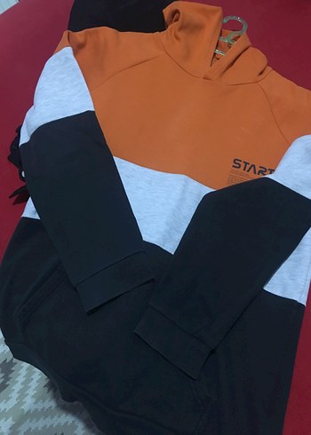 Erkek Çocuk Kapüşonlu Renk Bloklu Sweatshirt - Görsel 5