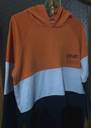 Erkek Çocuk Kapüşonlu Renk Bloklu Sweatshirt - Görsel 2