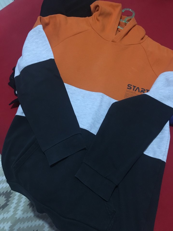 Erkek Çocuk Kapüşonlu Renk Bloklu Sweatshirt - Görsel 5