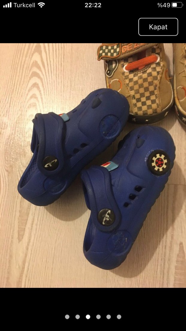 Erkek Çocuk Mavi ve Desenli Bantlı Terlik - Görsel 3