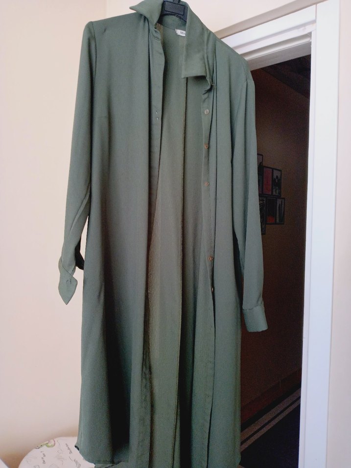 Drapeli Uzun Kesim Kadın Kaban - Görsel 4