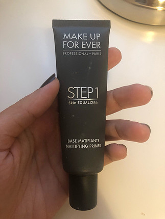 Make Up Forever Matlaştırıcı Yüz bazı