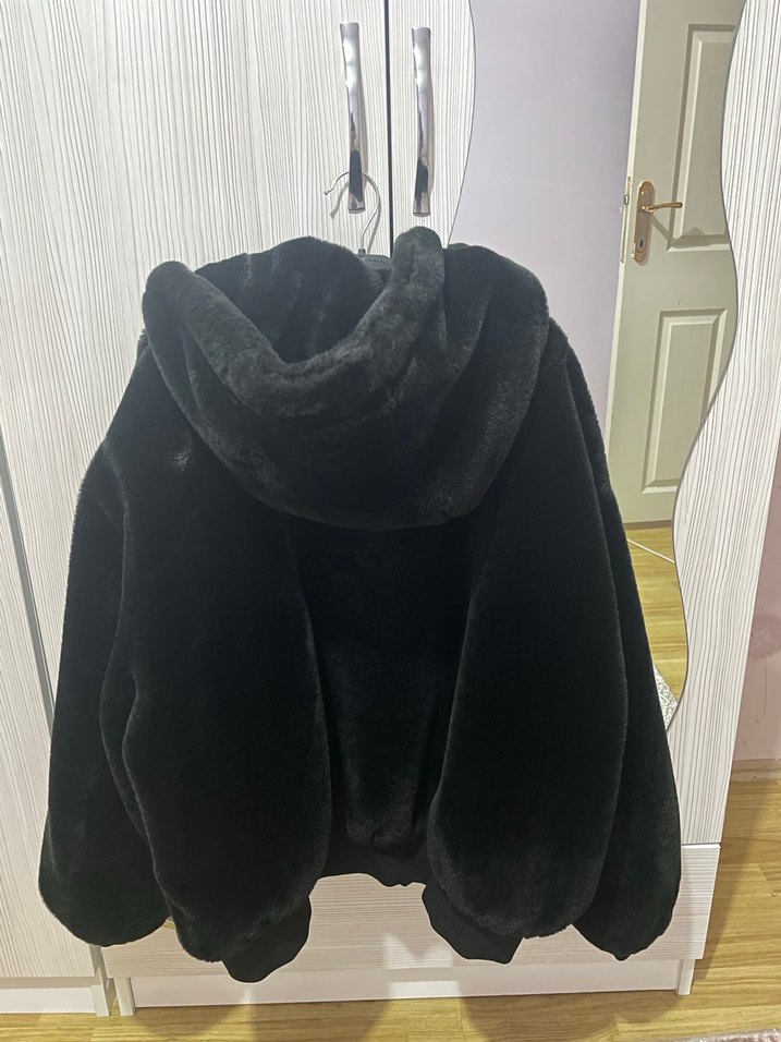 Siyah Kürklü Zara mont - Görsel 5