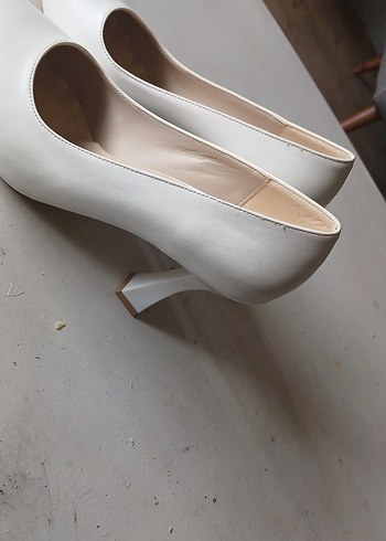 38 Beden Beyaz Stiletto Topuklu Kadın Ayakkabı
