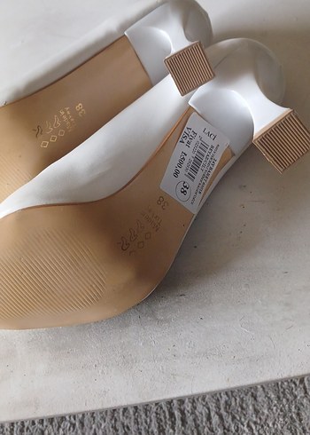 38 Beden beyaz Renk Beyaz Stiletto Topuklu Kadın Ayakkabı