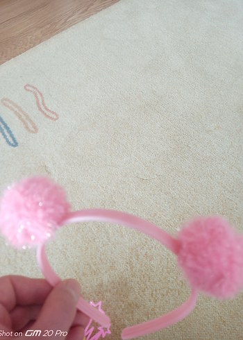 Renkli Boncuklu ve Ponponlu Çocuk Taçları - Görsel 4