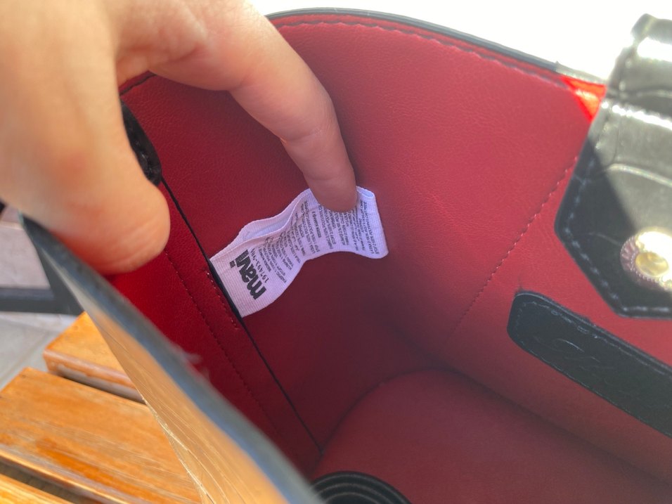 Mavi Marka Siyah Yılan Desenli Deri Kadın Çanta - Görsel 4