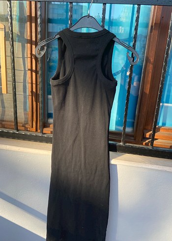 Siyah Uzun Kolsuz Elbise - Görsel 3