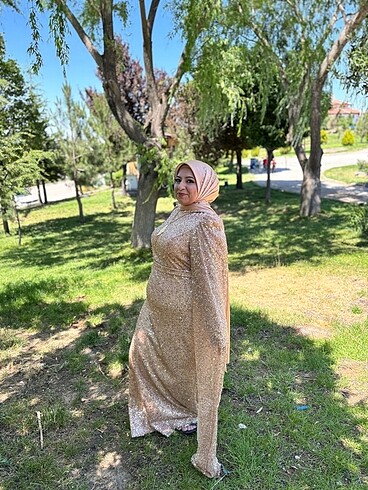 Pelerinli abiye