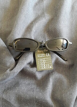 Siyah vintage güneş gözlüğü 