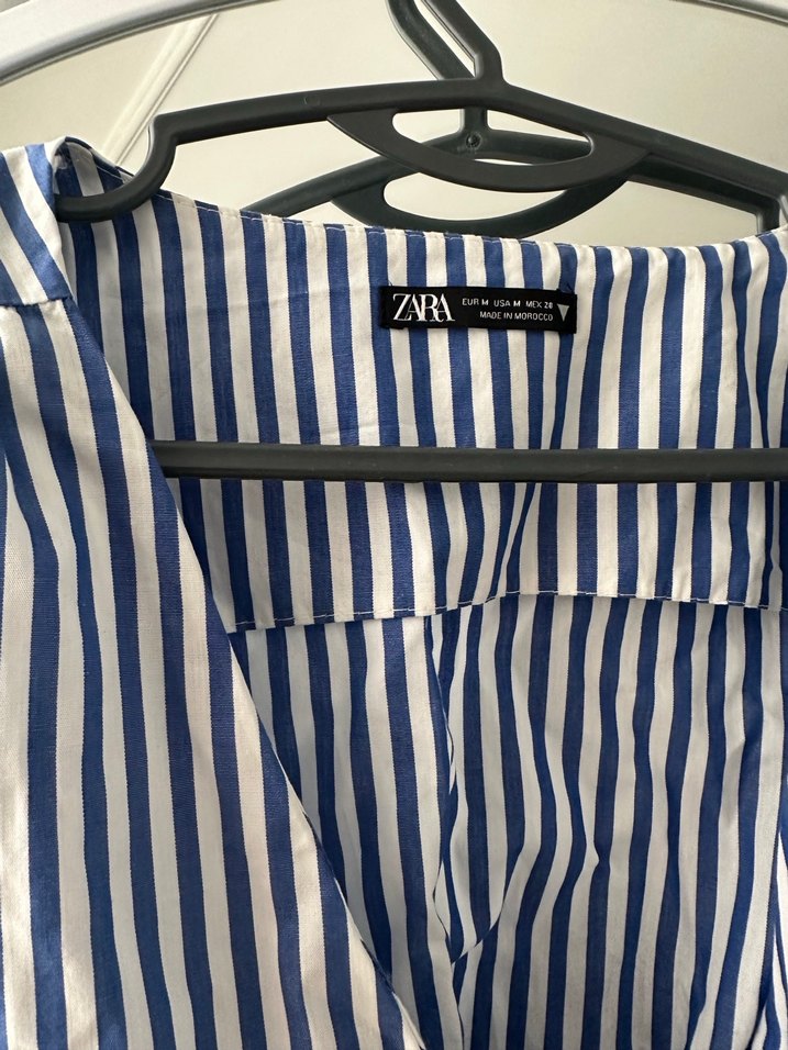 Parizyen Çizgili V Yakalı Kadın Gömlek - Görsel 2