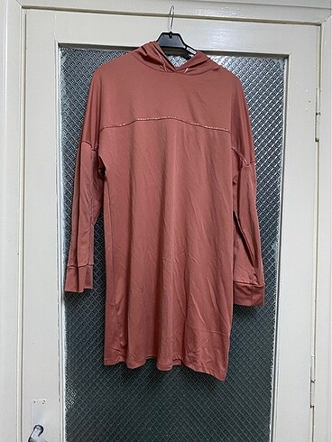 Kapüşonlu tunik temiz