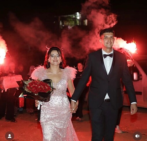 Alfabeta Alfabeta nişan elbisesi