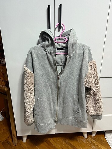 Bershka Kapüşonlu sweatshirt