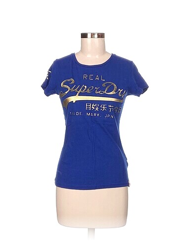 Diğer T-shirt %70 İndirimli.