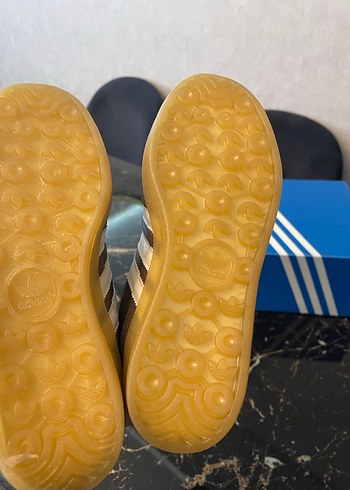 38 Beden kahverengi Renk Adidas Kahverengi Süet Platform Spor Ayakkabı