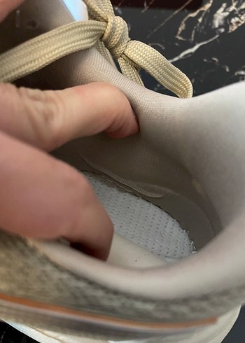 Puma Bej Kadın Puma Spor Ayakkabı Velcro Detaylı