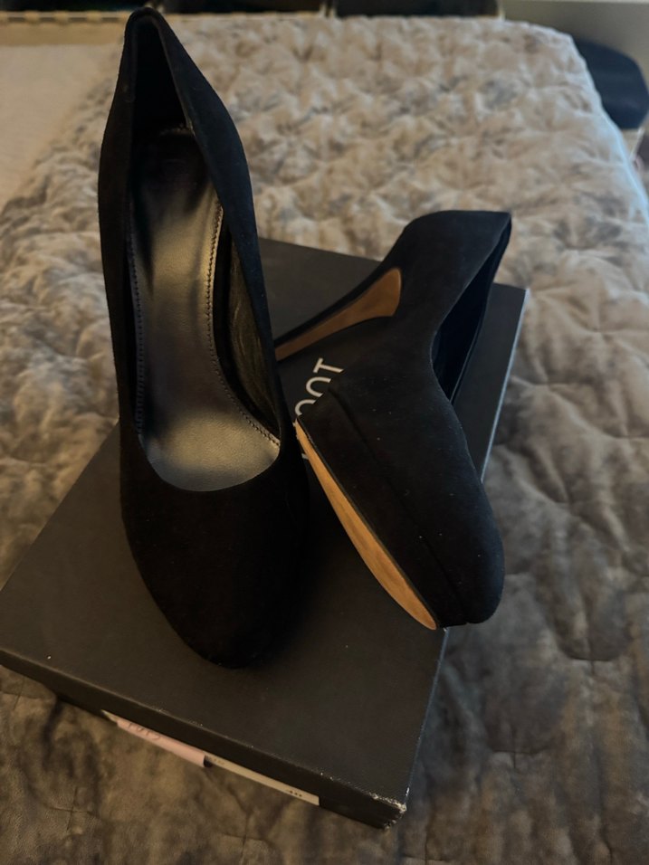 Yeni NAVYBOOT/Switzerland süet derisi pumps - Görsel 2