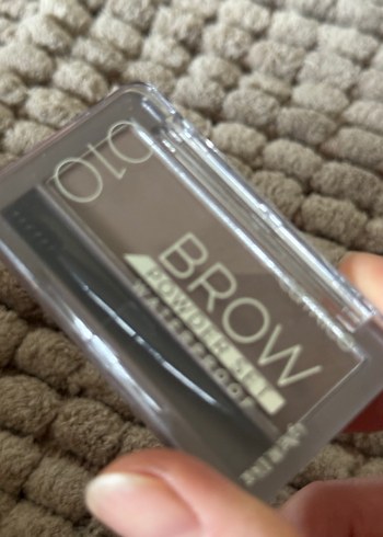 Catrice  Göz Kaşı pudra seti 010 - Görsel 2