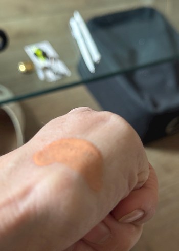 Flormar Stay Light Yüz ve Vücut Fondöten SPF 15 - Görsel 6