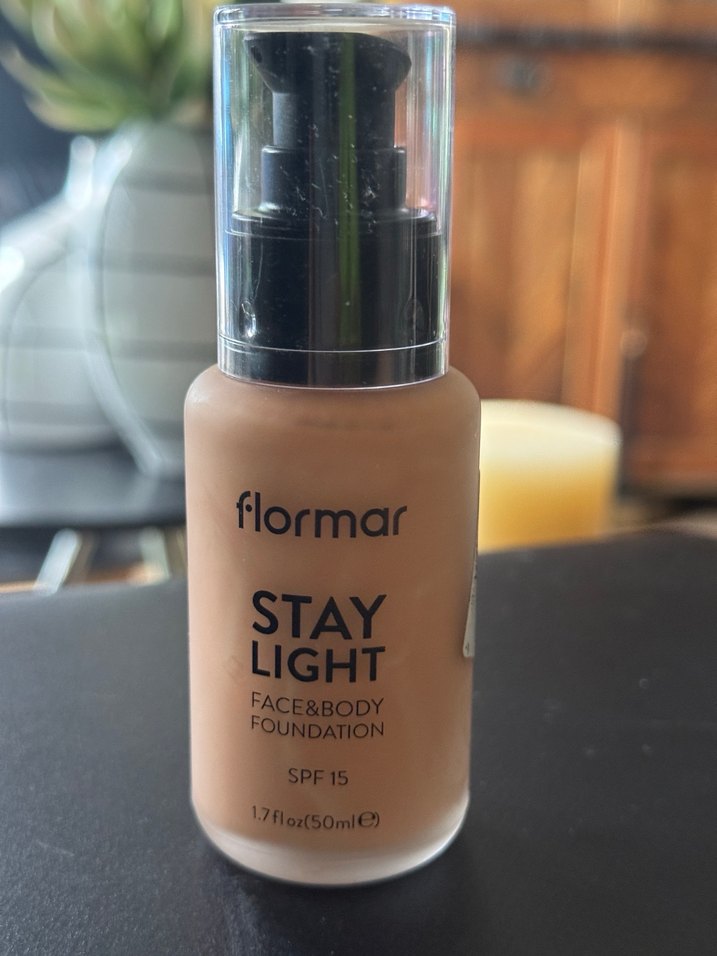 Flormar Stay Light Yüz ve Vücut Fondöten SPF 15 - Görsel 2