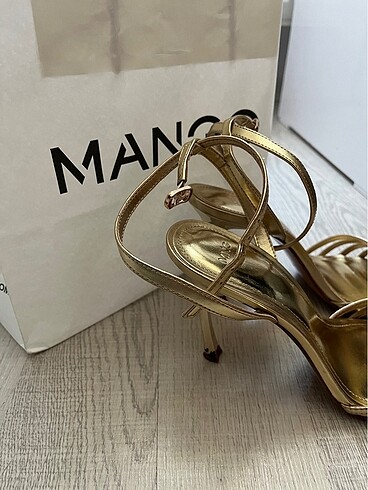 38 Beden altın Renk Mango topuklu ayakkabı