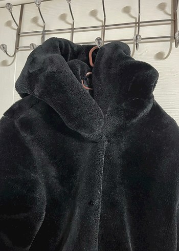 Siyah Kapüşonlu Peluş Kaban - Görsel 5