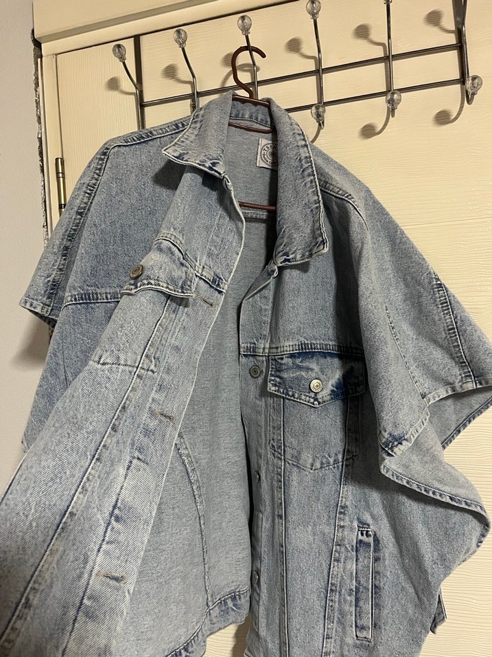 Düğmeli Kısa Kollu Mavi Kot Ceket - Görsel 4