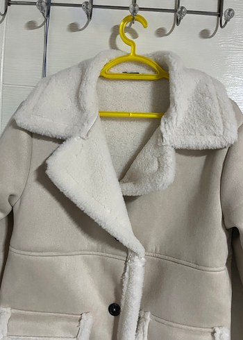 Kadın Bej Uzun Kürklü Ceket - Görsel 2