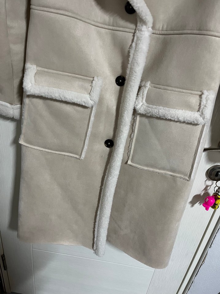 Kadın Bej Uzun Kürklü Ceket - Görsel 3